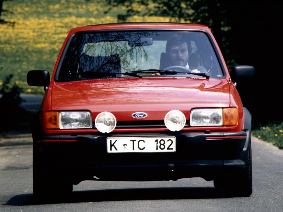  Ford Fiesta 1983 года  (фото 2 из 4)